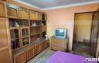 Apartament 2 camere , cu 2 balcoane ?i pivni?a , zona Micro 17 - 6