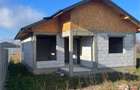 Casa de vanzare la gri in Popricani, jud Ia?i