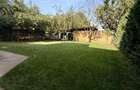 Apartament 4 camere in zona centrala din Giarmata Vii