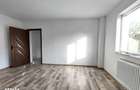 Vanzare sau SCHIMB, 3 camere, etaj 2, renovat, Aleea Tineretului - 2