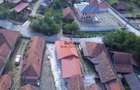 Casa renovata cu teren si anexe in Birtin