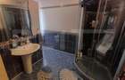 Vila de vanzare, 310 mp, teren 698 mp, zona Burdujeni