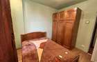Inchiriez apartament 400 - 4