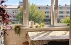 Apartament cu 2 camere decomandate, 50mp, etaj 2, finisat, in Centru