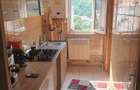Apartament cu 3 camere decomandat în Dărmănești - 9