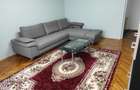 Inchiriez apartament decomandat cu 3 camere. - 1