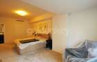 Apartament spatios cu 5 camere | 1 loc de parcare - 12