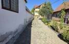 Casa de vanzare, Turnisor,2 corpuri, 140 mp utili, 290 curte comuna