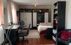 Vand casa situata central , str.L.Rebreanu , langa parcul din strand - 10