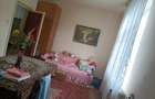 Apartament cu 3 camere decomandat în Exterior Vest