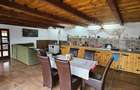 Casa vanzare la Zece Hotare cadru montan pitoresc 3.900 mp intravilan