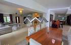 Domeniu privat in Corbeanca 2 vile, 3.278 mp teren, piscina - 8