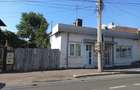 Casă cu Teren 329 Mp în Central - 1