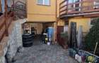 Casa individuala, cu 3 camere, pod, pivnita, 110 mp, Oasului