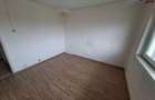 Zona str. Hortensieiapartament cu 4 camere, 2 bai, 2 balcoane, etaj 3 - 1