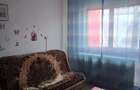 Inchiriez apartament - 2