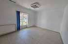 Casa individuala 7 camere+ apartament, 5 locuri de parcare. Sagului - 2