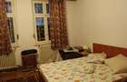 Casa interbelica, renovata total, centrul Perisului, cu vedere la lacul Cocioc - 4