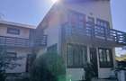 Casă cu 5 camere cu Teren 380 Mp în Central - 8
