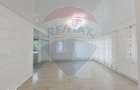 Casa / Vila cu 4 camere