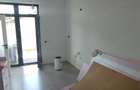 Casă cu Teren 360 Mp în Central - 7