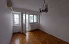 Vand apartament cu trei camere, semidecomandat, strada General Eremia Grigorescu (Garii) - 1