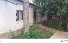Casă cu 3 camere cu Teren 455 Mp în - 1