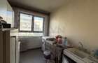 REA1029946 2 camere l decomandat l  Tei l de renovat