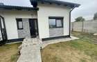 Proprietar , vand duplex Mosnita veche