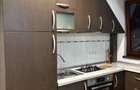 inchiriez apartament 2 camere zona centrala