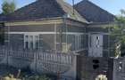 Casă cu 3 camere cu Teren 4300 Mp în Suatu