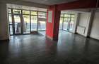 Spațiu comercial, de 60 mp, în Micro 40