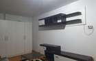 Inchiriez apartament spatios