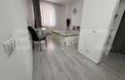 Apartament 2 camere de vânzare, 72 mp, zona Pietroasa - 3