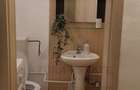 Apartament spatios 77 mp utili 3 camere 2 bai etaj 1 zona Strand