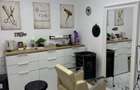 Vand Spatiu Comercial (Salon Coafura Manichiura Frizerie Birou intrare BAIA MARE ) - 2