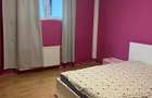 Inchiriez camere in vila