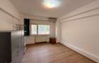 Apartament 2 camere, Decebal, parter, 70mp