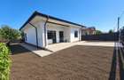 Casa individuala, cu 3 camere, plan parter, zona Horpaz