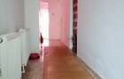 Casă cu 4 camere în Central - 8