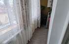Vind 4camere decomandat etaj 2 - 5