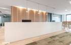 Acces la un spa?iu de birou in 10 persoane in HQ City Gate North Tower