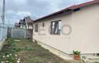 Proprietate cu 2 case in Osorhei intr-o zona cu case noi. - 4