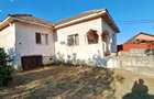 Casa de vanzare cu teren generos de 1.686 mp, Comuna Calarasi, Dolj - 2