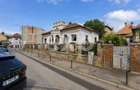Casă cu arhitectură deosebită, 842 mp și teren de 1.048 mp – Brașov