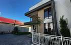 Casa de vanzare P+1 | 5 Camere si 3 Bai | Comuna Berceni - 14