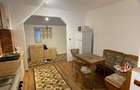 Apartament Doua Camere, decomandat, et 3 - 1
