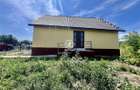 Casa cu 4 camere si 400mp de teren in Voinesti - 4