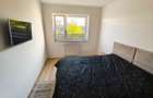 Vand/schimb apartament cu 2 camere+boxa Kasper Coresi