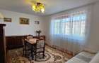 Inchiriez apartament de 2 camere,decomandate situat in zona Cedonia,la etajul 3 - 5